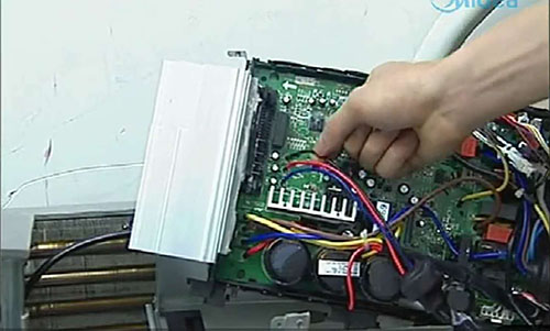 克孜勒苏柯尔克孜美的空调电话是多少